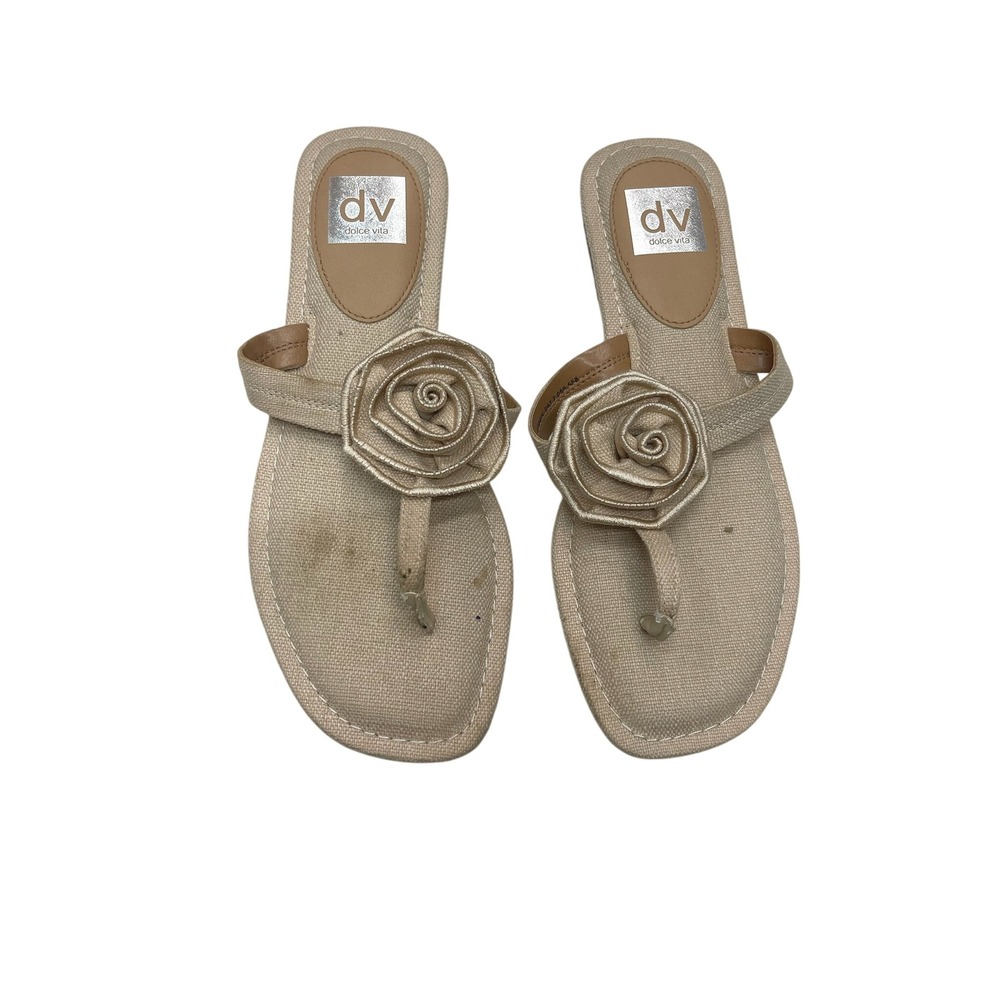 DV Dolce Vita Jasmin Beige Rosette Floral Thong Sandals Womens 8.5 Flat Slides